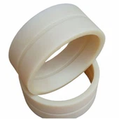 नायलॉन बुश